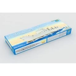 Trumpeter 05785 1/700 AOE Fast Combat Support Ship USS Sacramento(AOE1) Plastic Model Kit