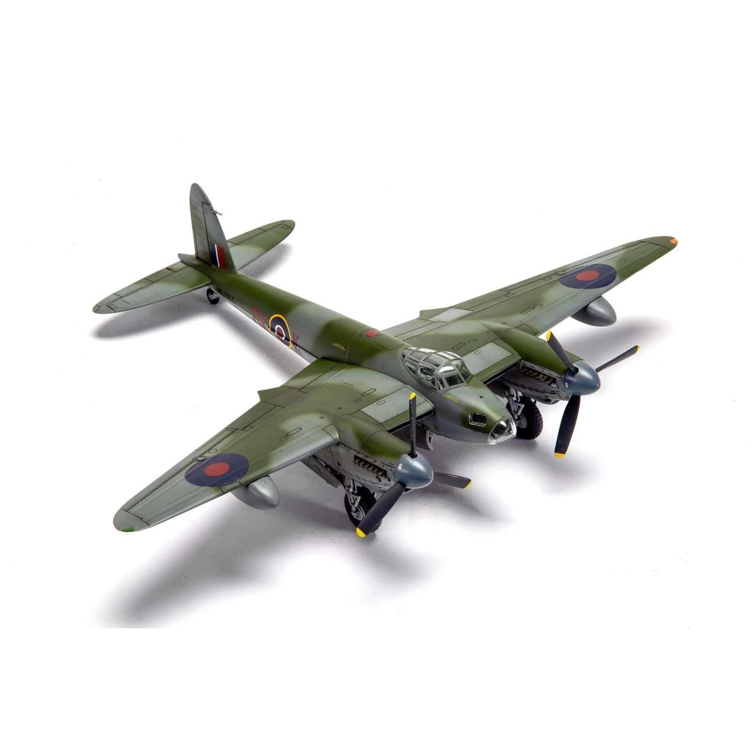 Airfix 1/72 De Havilland Mosquito - Image 8