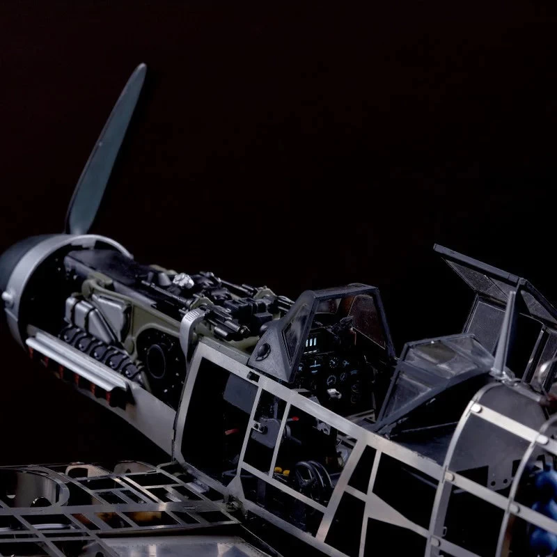 Artesania 20356 1/16 Messerschmitt Bf109 Metal Model - Image 8