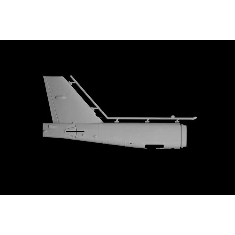 Italeri 1/72 B52G Stratofortress (Gulf War) - Image 7