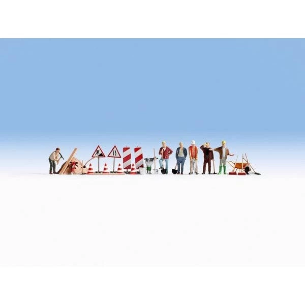 HO Workers And Tools - Image 2