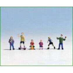 HO Children Playing 6