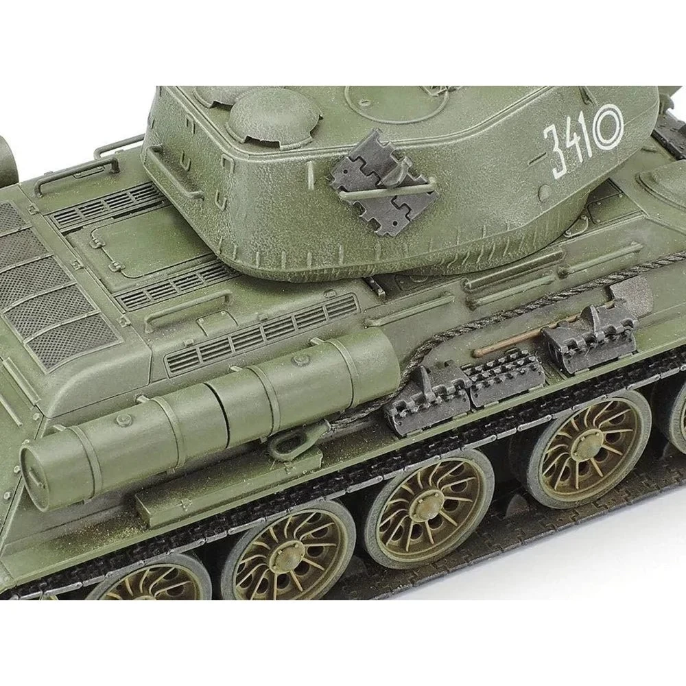 Tamiya 1/48 Russian Medium Tank T3485 - Image 7