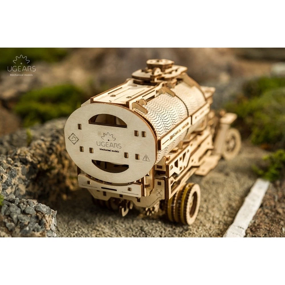 UGEARS 594pc UGM11 Truck With Tanker - Image 16