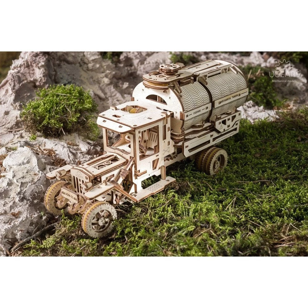 UGEARS 594pc UGM11 Truck With Tanker - Image 13
